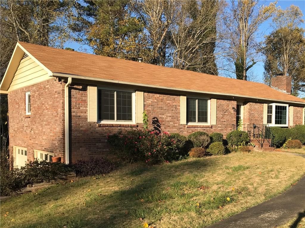 2584 Sandy Drive, Marietta, GA 30066 — most recent listing photo