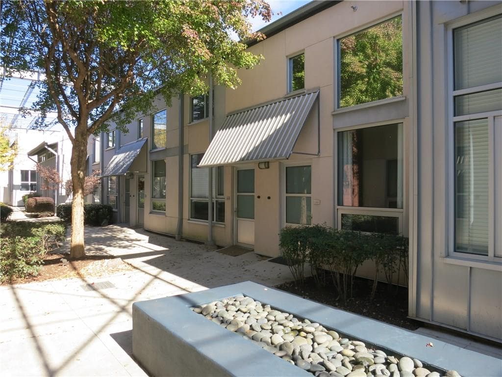 1 bedroom, 929 sq ft condominium sold at 1661 La France Street 311, Atlanta, GA 30307