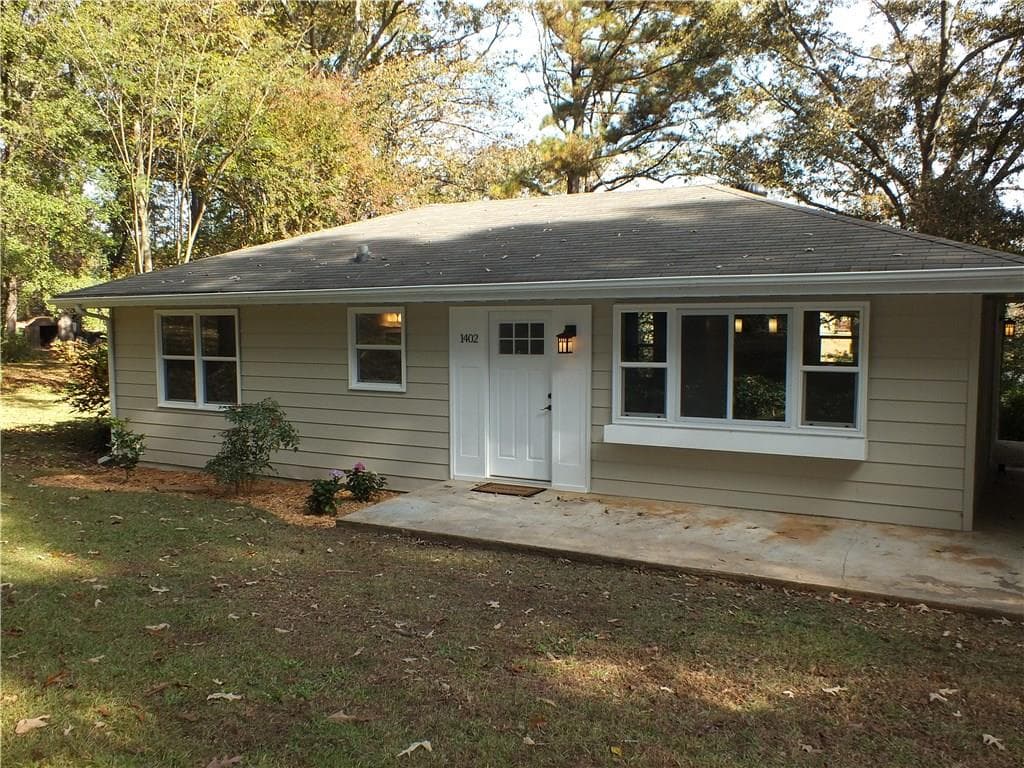 1402 Pine Circle, Stone Mountain, GA 30087 — most recent listing photo