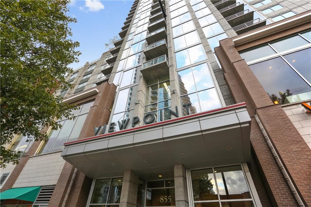 2 bedroom, 1,320 sq ft condominium sold at 855 Peachtree Street 2809, Atlanta, GA 30308