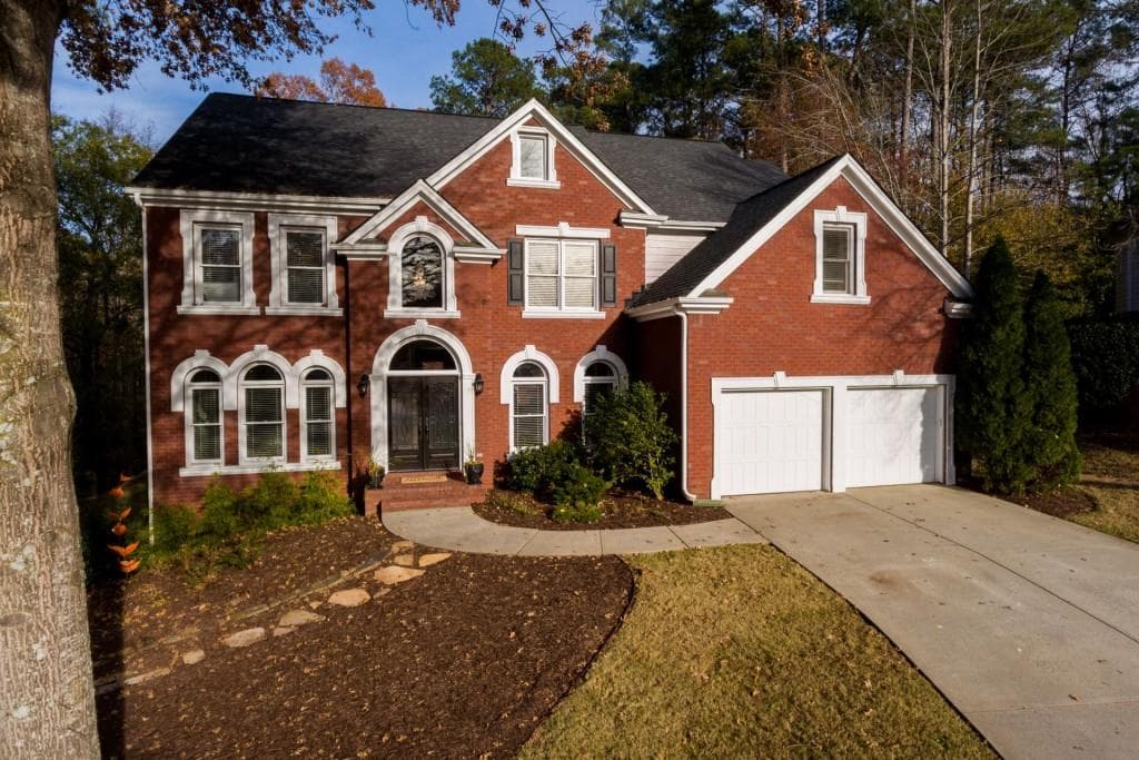 6 bedroom, 3,350 sq ft single family residence sold at 1265 Wynridge Crossing, Alpharetta, GA 30005