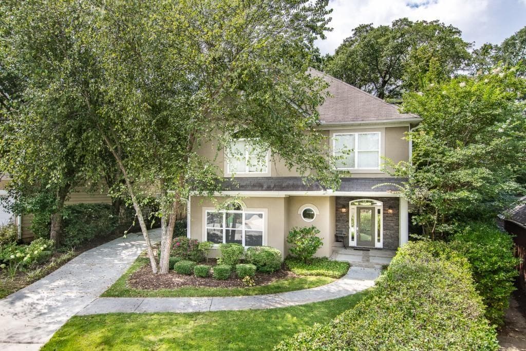 1376 Brookhaven Village Circle, Brookhaven, GA 30319 — most recent listing photo