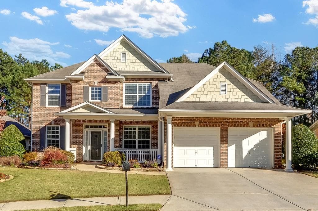 4 bedroom, 2,371 sq ft single family residence sold at 225 Brookview Place, Woodstock, GA 30188