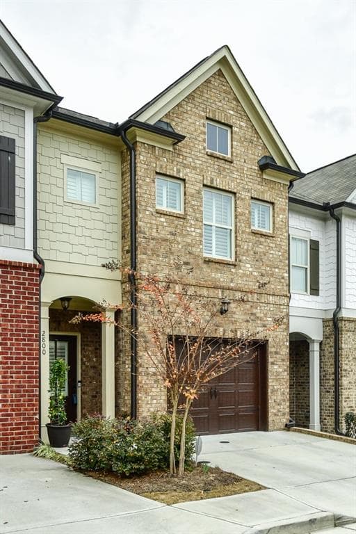 2800 Archway Lane, Brookhaven, GA 30341 — most recent listing photo