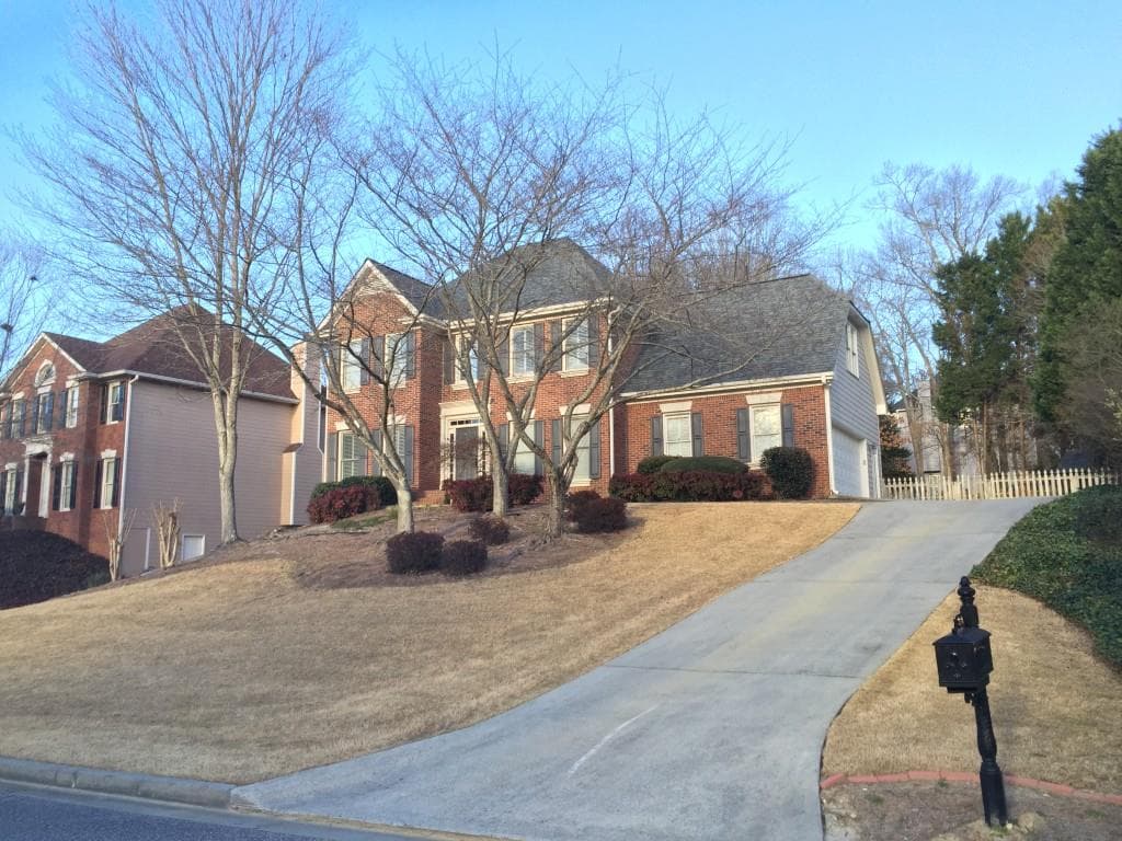 5 bedroom, 2,620 sq ft single family residence sold at 920 Briars Bend, Alpharetta, GA 30004