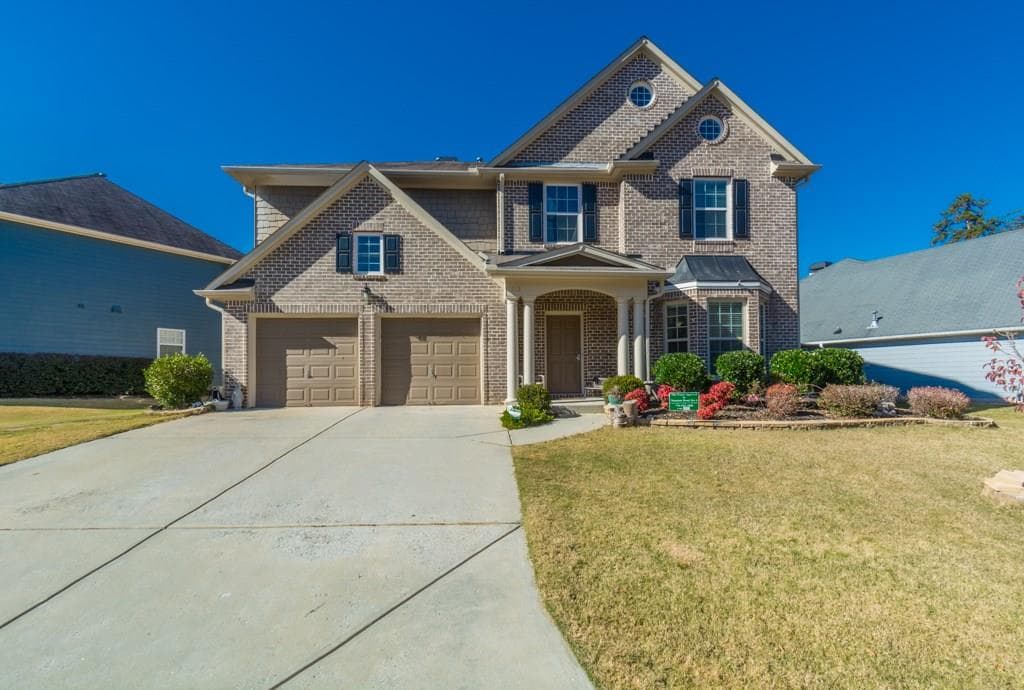4 bedroom, 2,973 sq ft single family residence sold at 218 Brookview Place, Woodstock, GA 30188