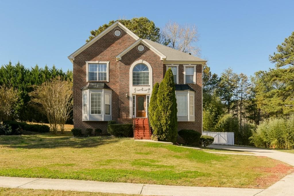 4 bedroom, 2,600 sq ft single family residence sold at 2504 Hice Way, Marietta, GA 30064