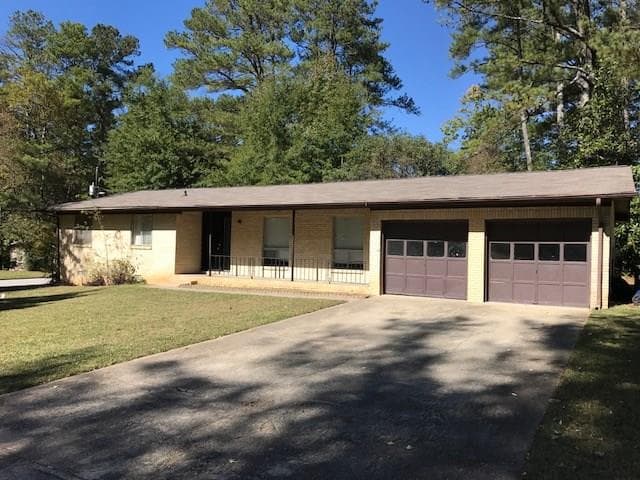 4615 Sahara Drive, Atlanta, GA 30331 — most recent listing photo
