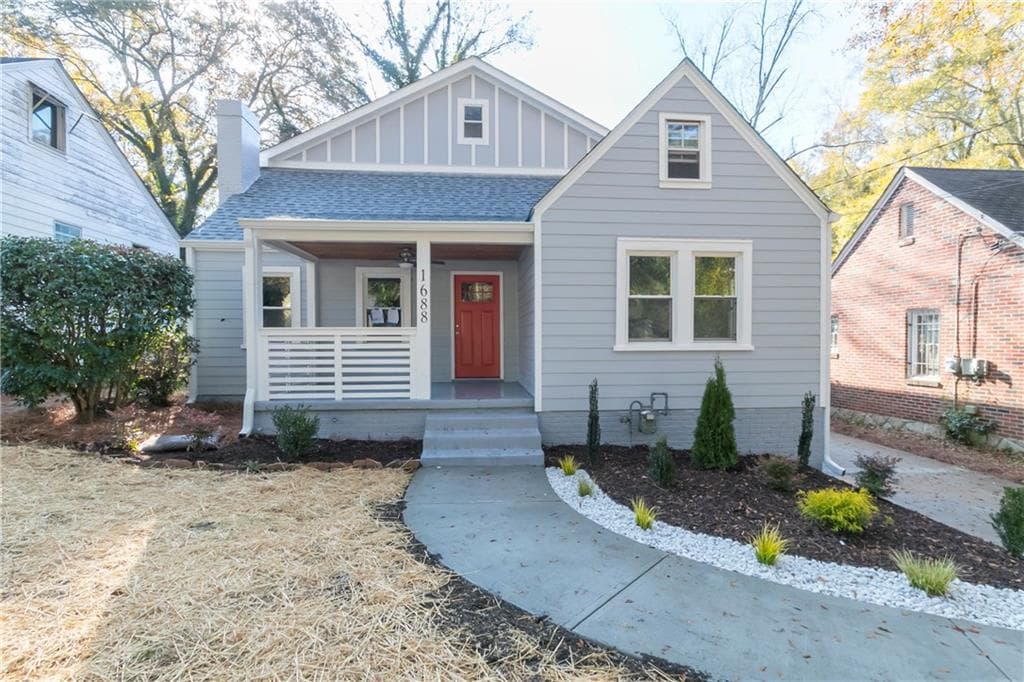 5 bedroom, 3,000 sq ft single family residence sold at 1688 Richland Road, Atlanta, GA 30311