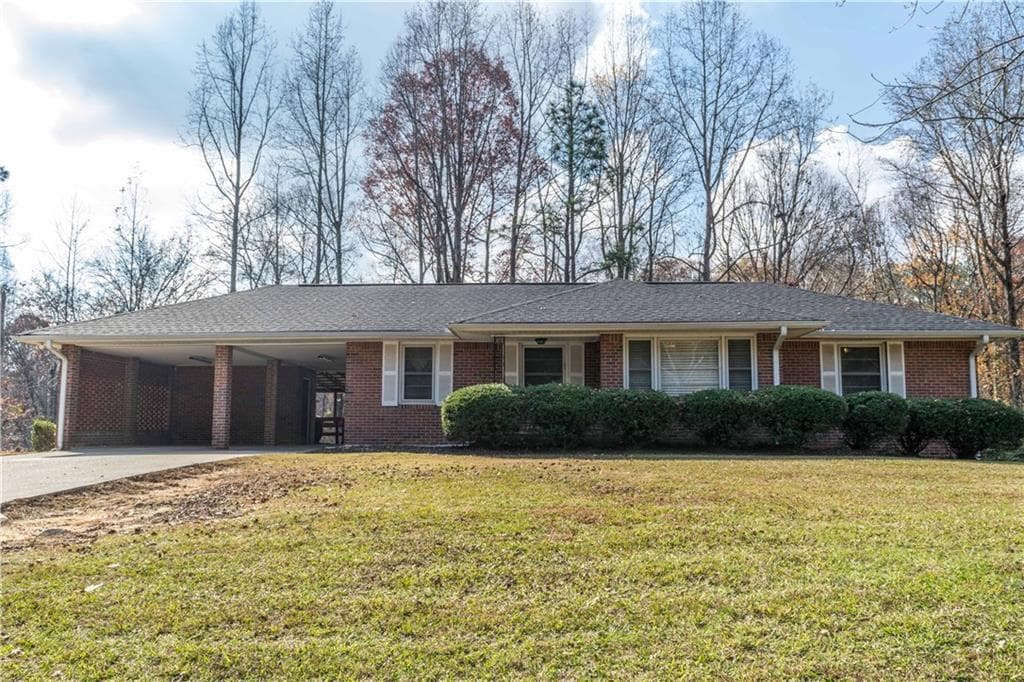 430 Main Street, Whitesburg, GA 30185 — most recent listing photo