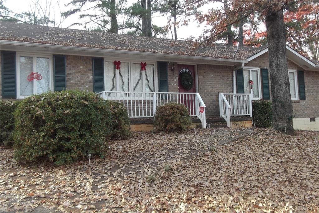 3162 Chisholm Trail, Marietta, GA 30060 — most recent listing photo