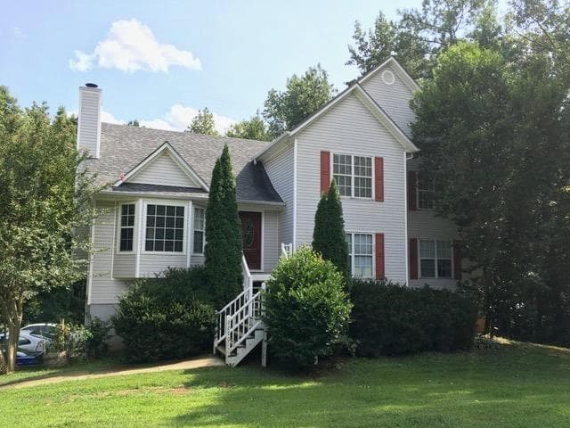 4 bedroom, 2,060 sq ft single family residence sold at 2270 Univeter Road, Canton, GA 30115