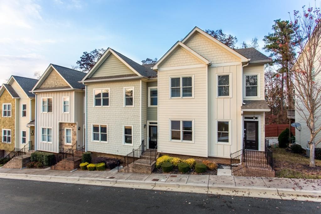 3035 Olde Towne Parkway, Duluth, GA 30097 — most recent listing photo