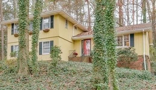 4057 White Oak Circle, Lilburn, GA 30047 — most recent listing photo