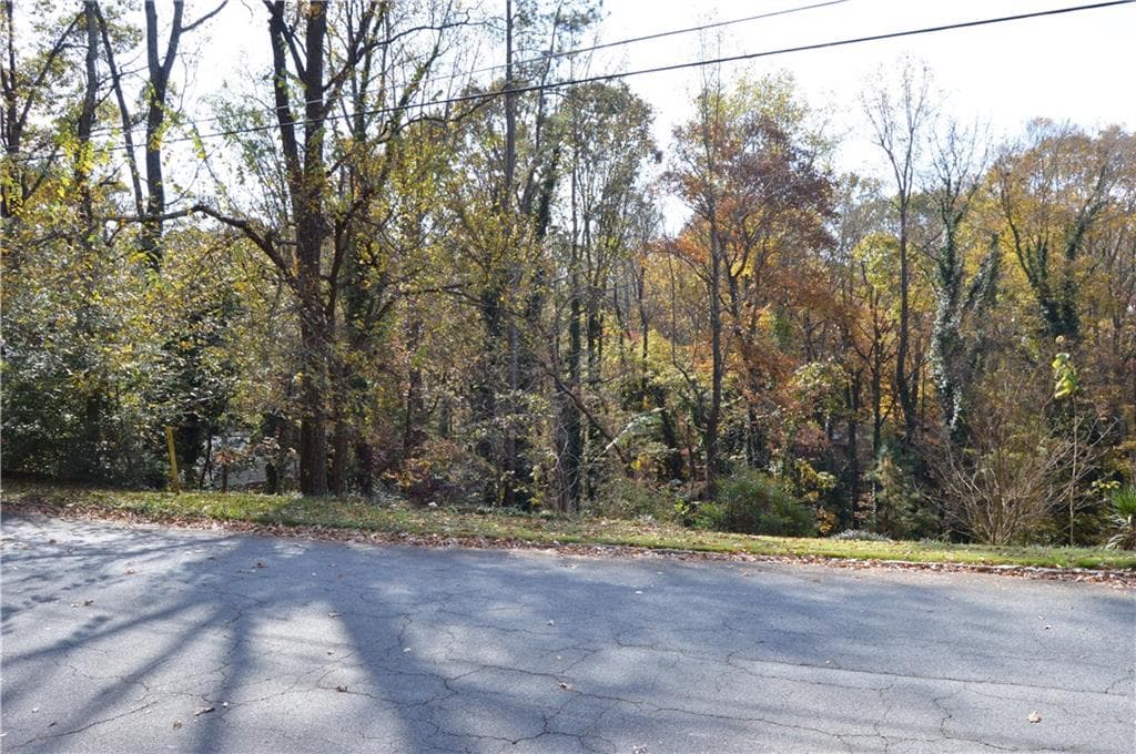 single family residence sold at 2250 Greencrest Drive, Atlanta, GA 30345