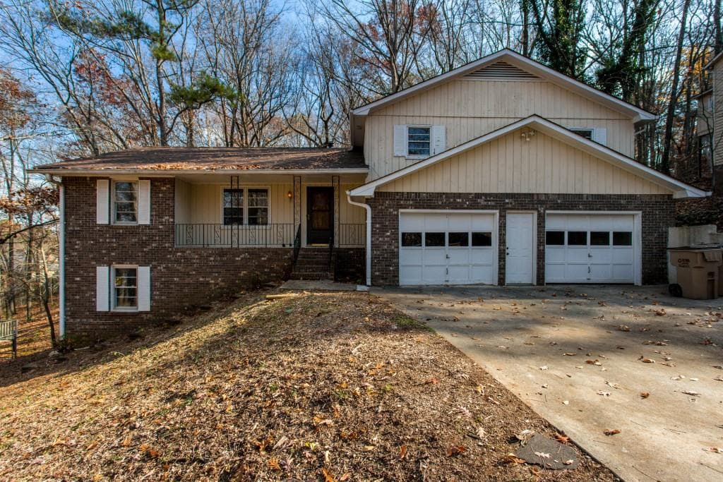 2142 Tourney Drive, Marietta, GA 30062 — most recent listing photo