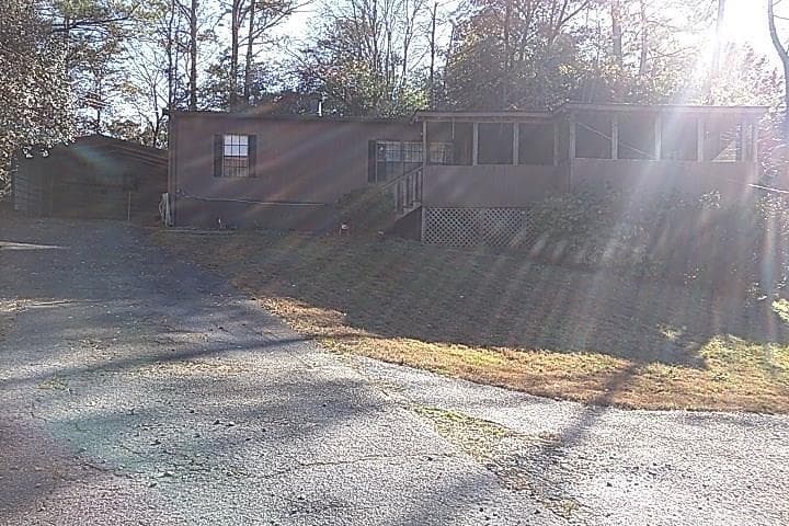 3 bedroom, 1,440 sq ft single family residence sold at 4325 Clark Circle, Acworth, GA 30102