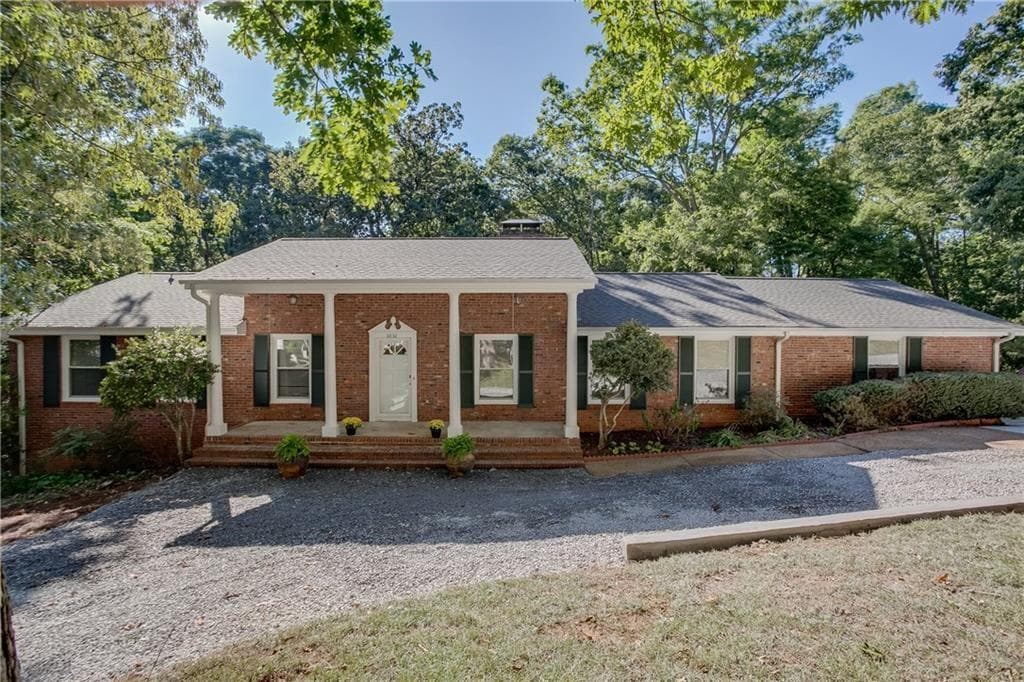 2332 Donnie Lee Drive, Gainesville, GA 30506 — most recent listing photo