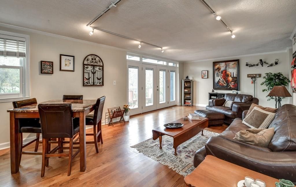 2 bedroom, 1,103 sq ft condominium sold at 120 Alden Avenue A4, Atlanta, GA 30309