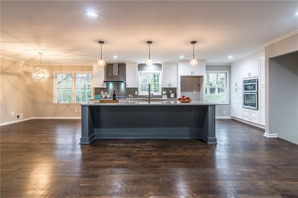 4926 Summerford Drive, Dunwoody, GA 30338 — most recent listing photo