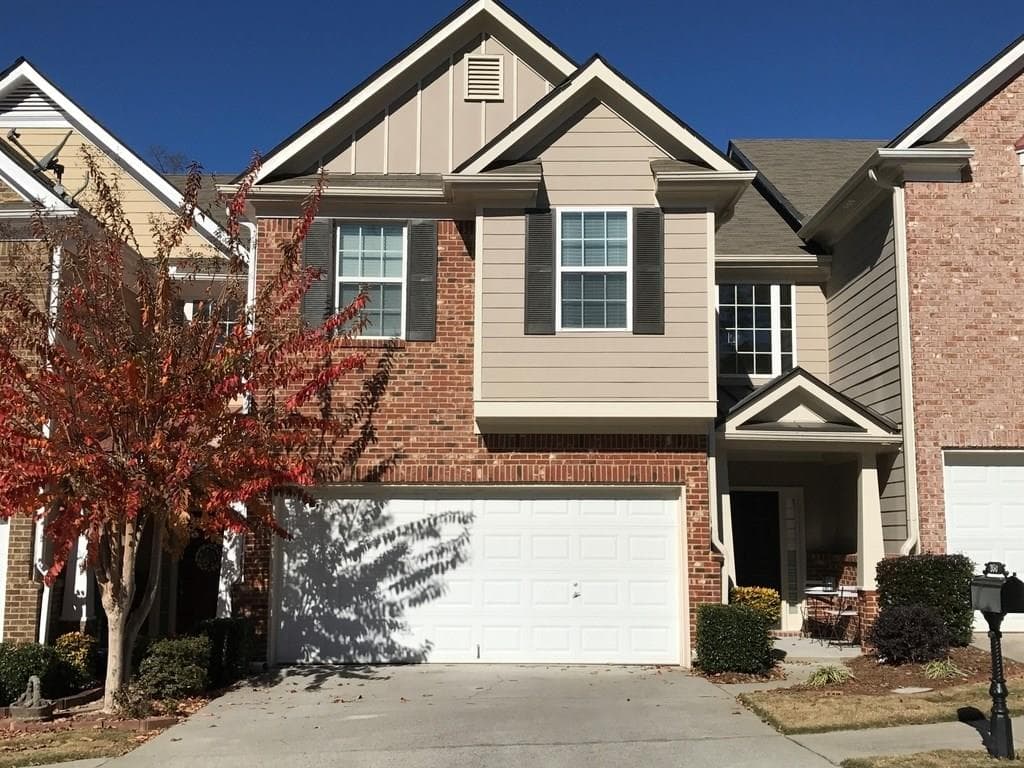 3 bedroom, 1,926 sq ft townhouse sold at 350 Creek Manor Way 0, Suwanee, GA 30024