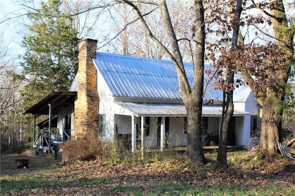 301 Chestatee Point, Dawsonville, GA 30534 — most recent listing photo
