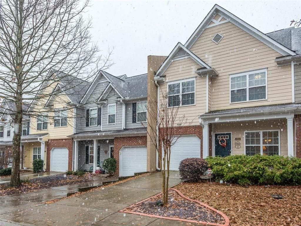 2362 Suwanee Pointe Drive, Lawrenceville, GA 30043 — most recent listing photo