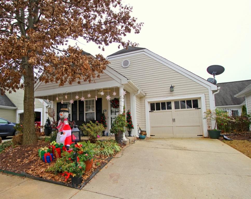 2 bedroom, 1,439 sq ft condominium sold at 5062 Kathryn Glen Drive 55, Acworth, GA 30101