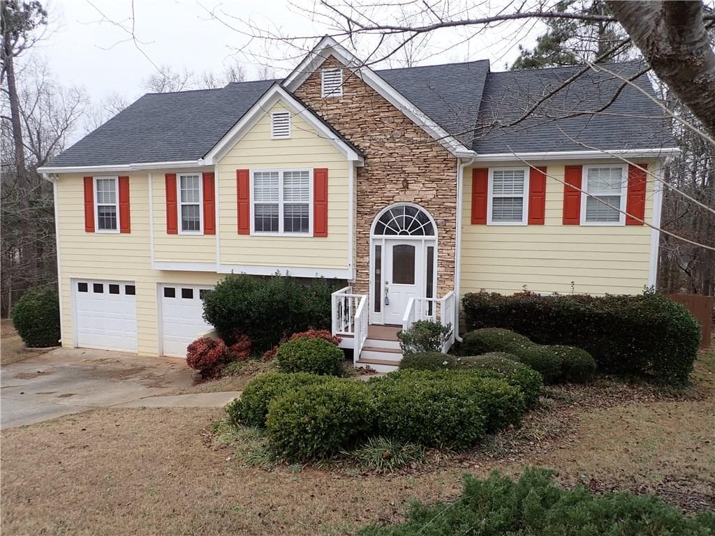 4 bedroom, 2,445 sq ft single family residence sold at 270 Wentworth Drive, Canton, GA 30114