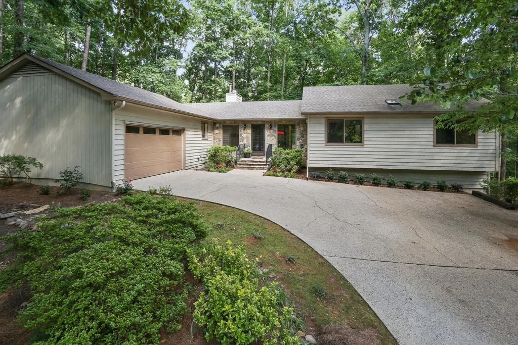 2564 Woodland Path, Marietta, GA 30062 — most recent listing photo