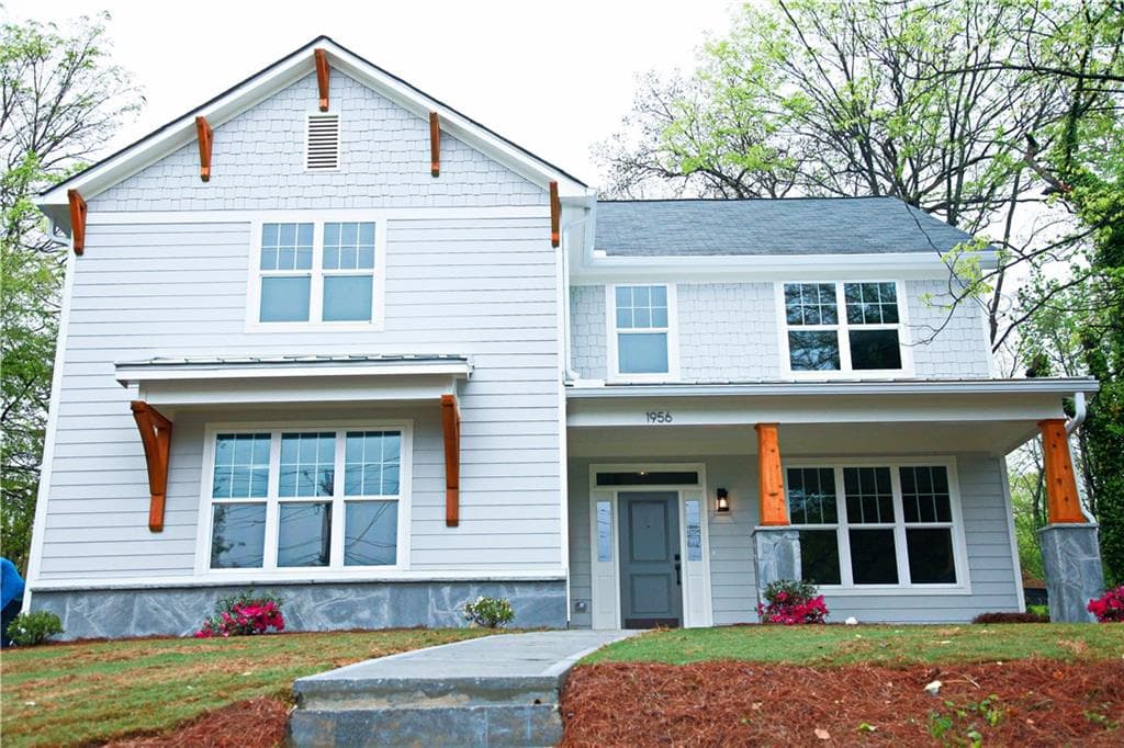 4 bedroom, 2,145 sq ft single family residence sold at 1956 Hollywood Road, Atlanta, GA 30318