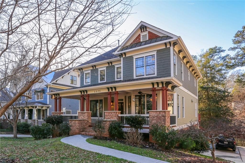 1375 Thomas Road, Decatur, GA 30030 — most recent listing photo