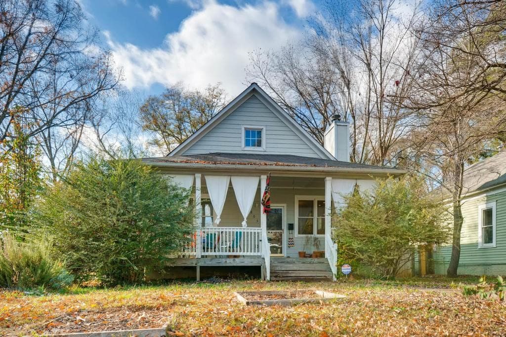 3 bedroom, 1,705 sq ft single family residence sold at 805 Tift Avenue, Atlanta, GA 30310