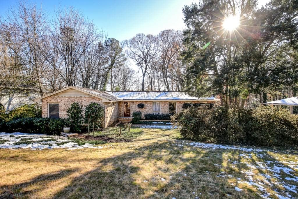 4 bedroom, 2,830 sq ft single family residence sold at 2439 Sunset Drive, Atlanta, GA 30345