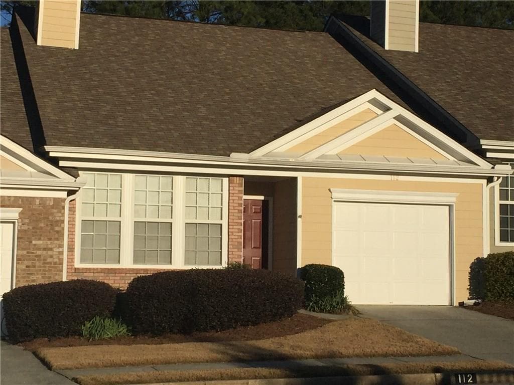 2 bedroom, 1,354 sq ft townhouse sold at 112 Camry Lane, Grayson, GA 30017
