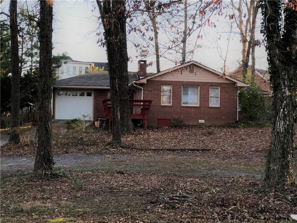 2580 ROBINSON Road, Marietta, GA 30068 — most recent listing photo