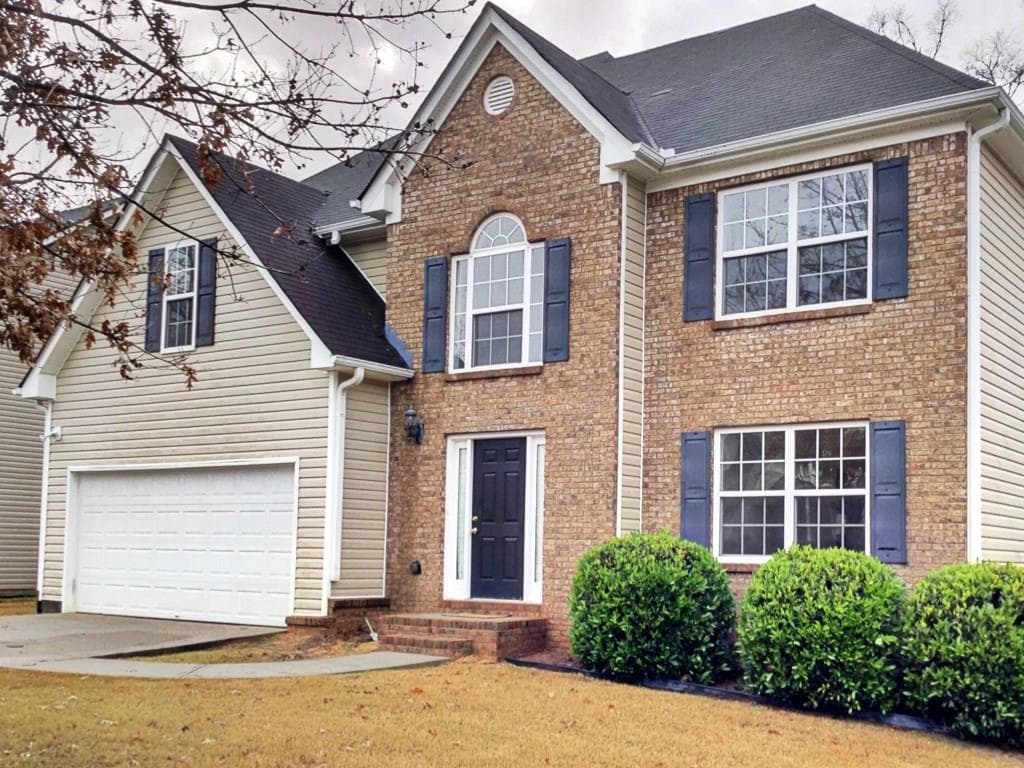 4 bedroom, 2,500 sq ft single family residence sold at 3491 Skyland Ridge Court, Loganville, GA 30052