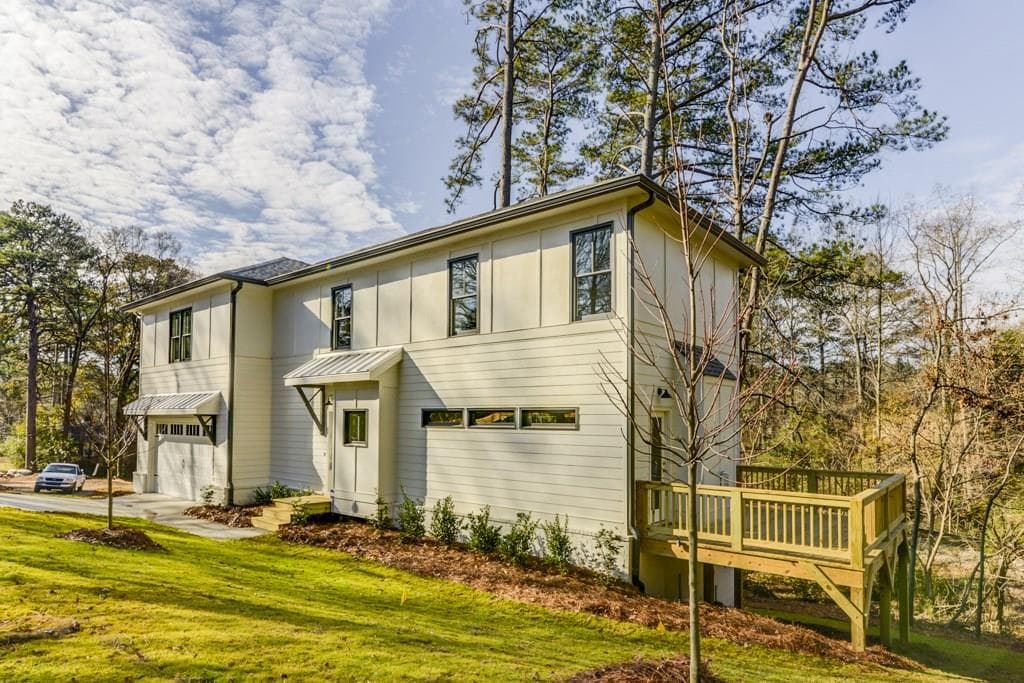 2996 Wilson Circle, Decatur, GA 30033 — most recent listing photo