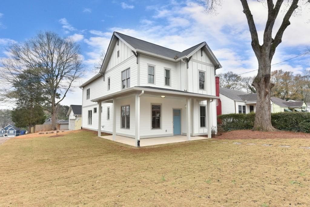 4 bedroom, 2,550 sq ft single family residence sold at 930 Stallings Avenue, Atlanta, GA 30316