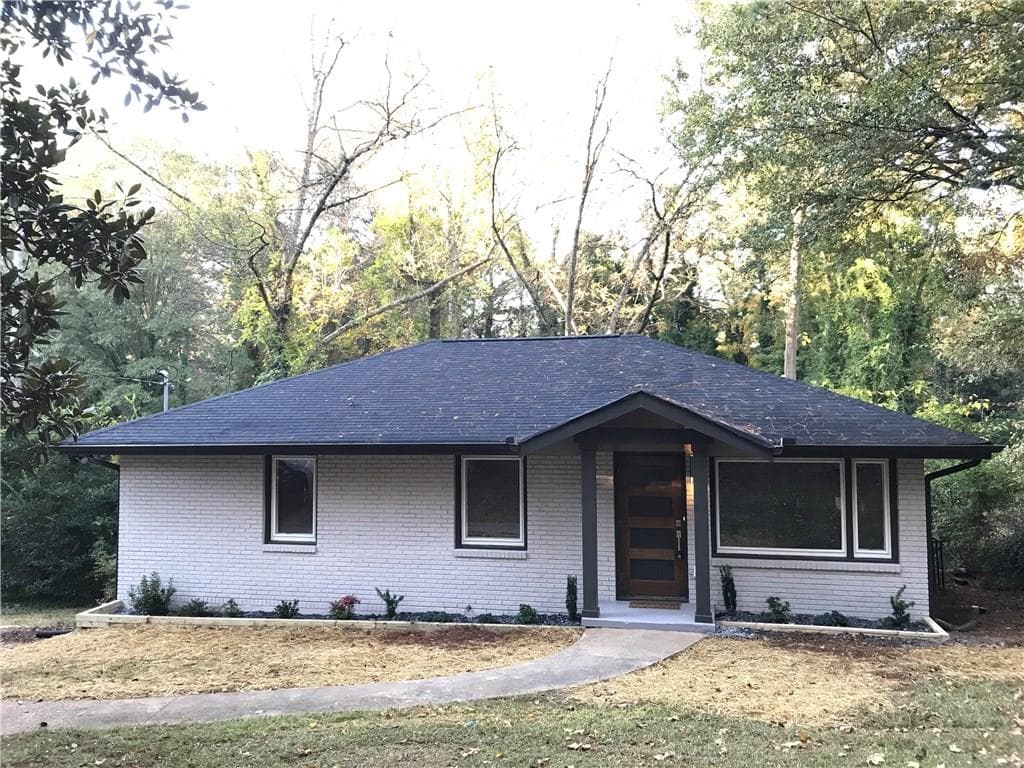 2041 E Lilac Lane, Decatur, GA 30032 — most recent listing photo