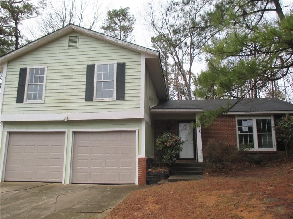 3 bedroom, 1,574 sq ft single family residence sold at 2316 Rock Hollow Drive, Conley, GA 30288