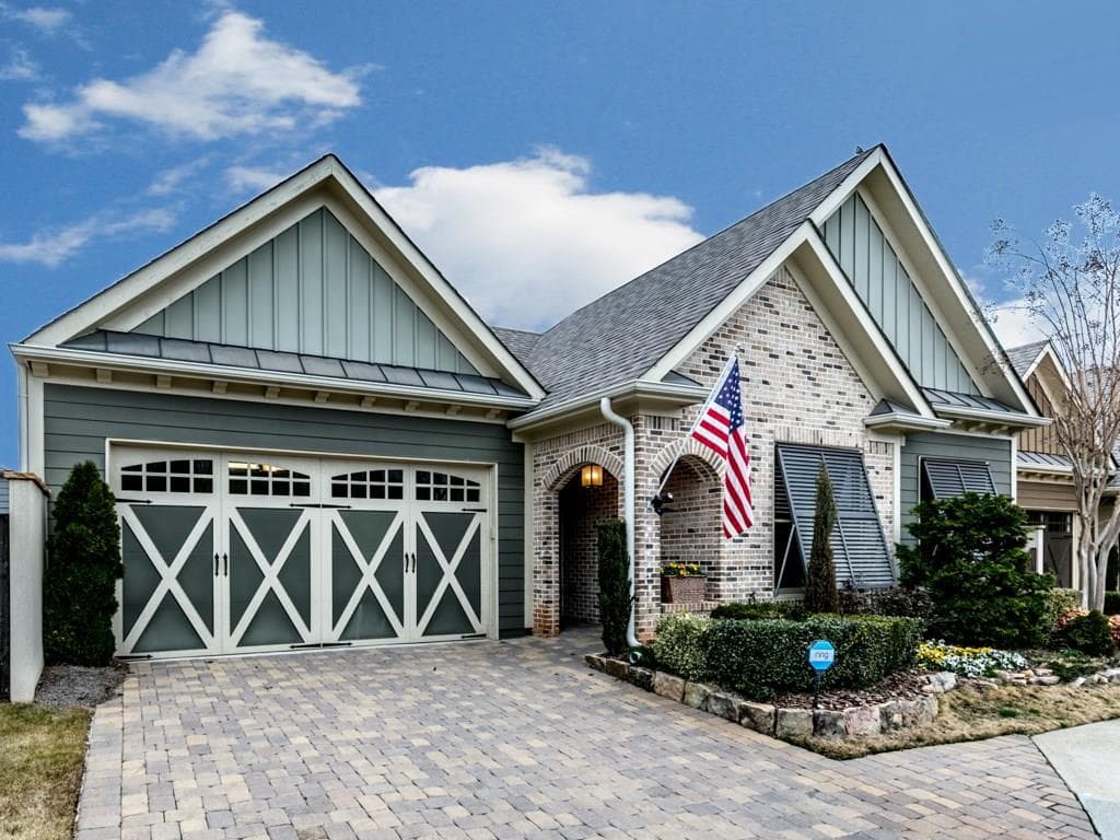 3 bedroom, 2,200 sq ft single family residence sold at 111 Batten Board Way, Woodstock, GA 30189