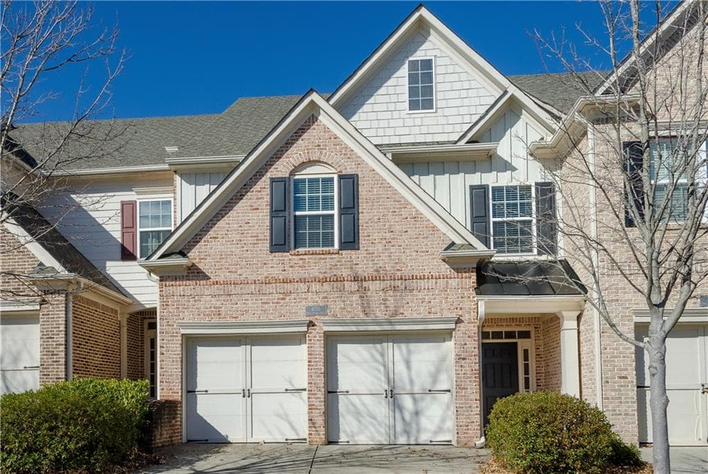 3 bedroom, 2,275 sq ft townhouse sold at 4235 Cold Spring Court, Cumming, GA 30041