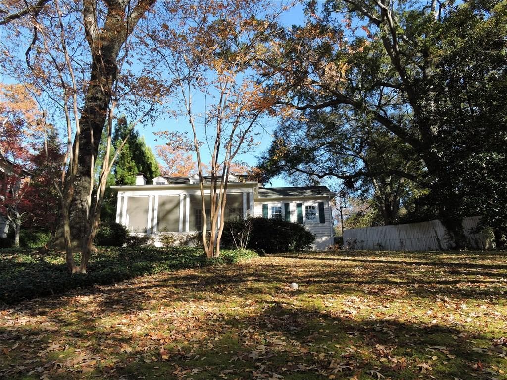 2545 Potomac Avenue, Atlanta, GA 30305 — most recent listing photo