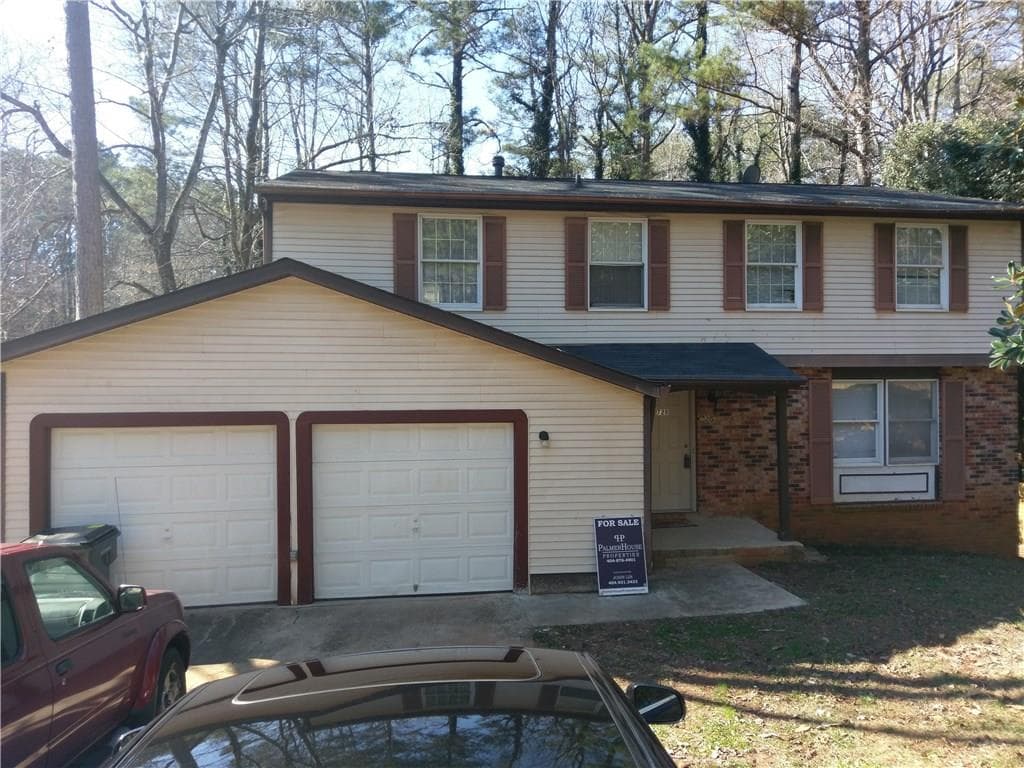 728 Stoneside Court, Stone Mountain, GA 30083 — most recent listing photo