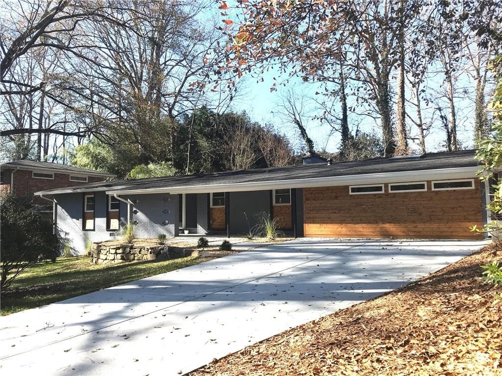 3215 Embry Circle, Chamblee, GA 30341 — most recent listing photo