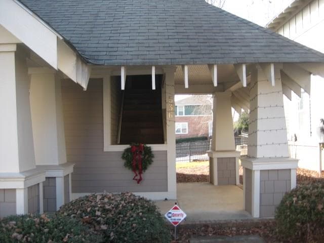 1 bedroom, 900 sq ft condominium sold at 490 Barnett Shoals Road 536, Athens, GA 30605