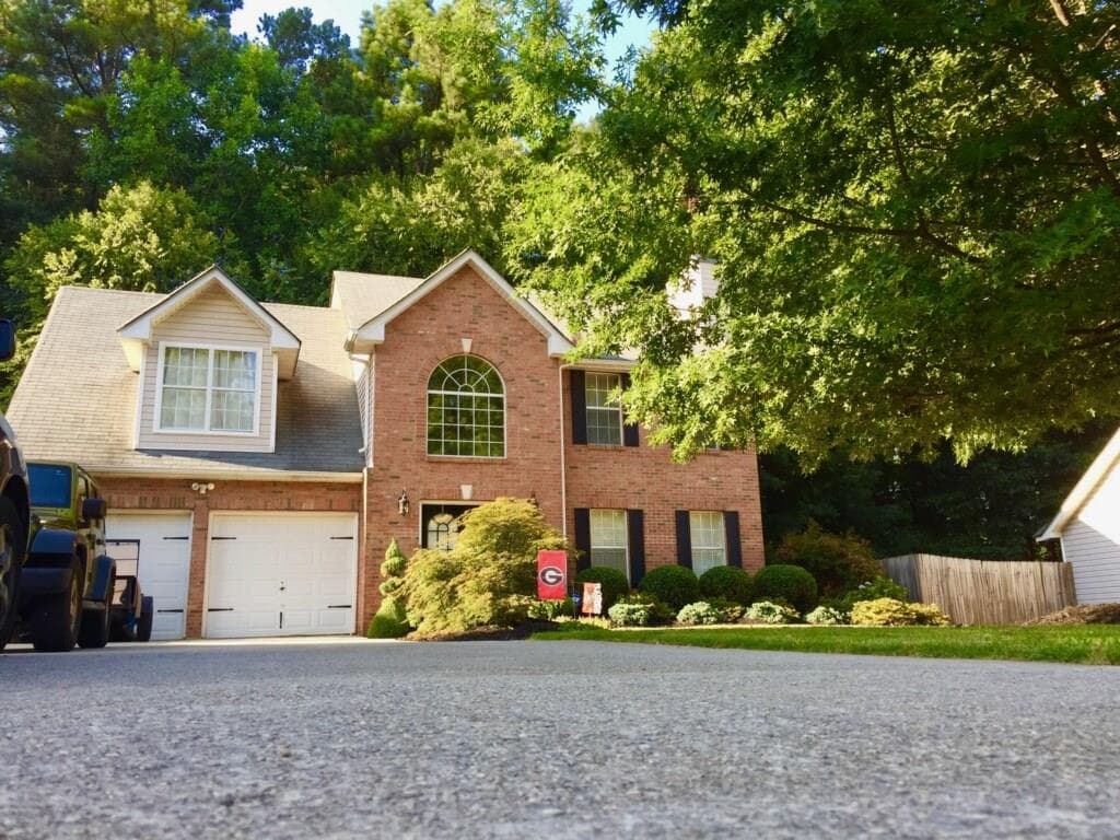 5320 Rolling Meadow Drive, Powder Springs, GA 30127 — most recent listing photo