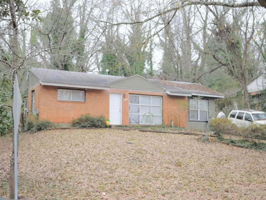 3430 Pinehill Drive, Decatur, GA 30032 — most recent listing photo