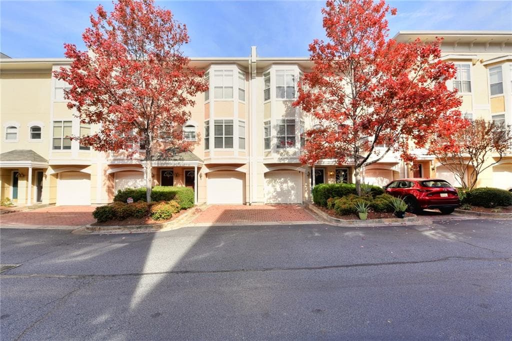 375 Highland Avenue 207, Atlanta, GA 30312 — most recent listing photo